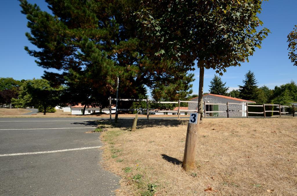 Village Vacances De Chantonnay Dış mekan fotoğraf